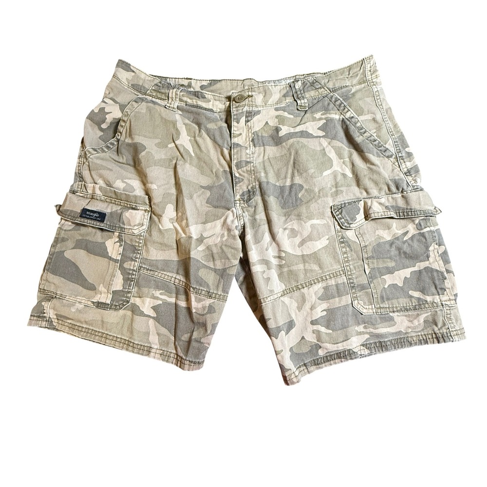 Wrangler Mens Relaxed Fit Camo Cargo Shorts Tan Green 38 Vintage Y2K Bangladesh